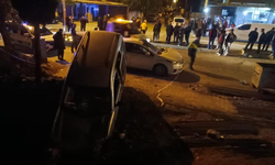 Park halindeki otomobile çarpıp inşaat alanına uçtu