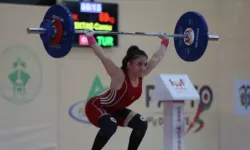 Riyad'da ilk altın madalya Gamze Altun'dan