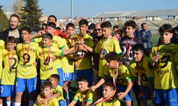 Yıldızlarda Şampiyon M.Ünügür