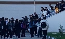 Iğdır’da eli sopalı şahıslar okul bastı