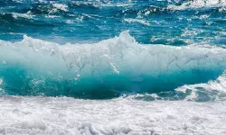 Rüyada suya düşmek ve yüzmek ne anlam taşıyor?