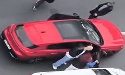 Yol verme tartışmasında kadınlar kavga etti