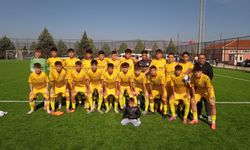 Gelişimde Es Ams galip