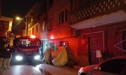 Evini yakarak canına kıymaya kalkıştı