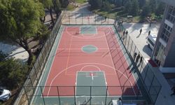 Eskişehir’de 30 okulun bahçesine spor sahaları kazandırılıyor