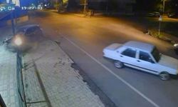 Cip ile otomobil kafa kafaya çarpıştı: 3 yaralı