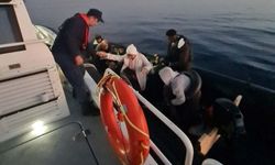 Kuşadası açıklarında 14 düzensiz göçmen yakalandı