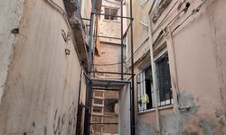 Bina dışına kurulan yük asansörü düştü: 80 yaşındaki kadın hayatını kaybetti
