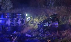 Otomobil ile kamyon çarpıştı: 1’i ağır, 3 yaralı