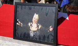 Ünlü sanatçı Muazzez Abacı son yolculuğuna uğurlandı