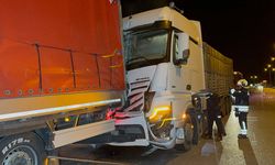 Samsun'da tırlar çarpıştı: 1 yaralı