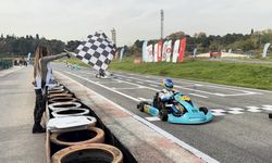 Zayn Sofuoğlu pistte fırtına gibi esti