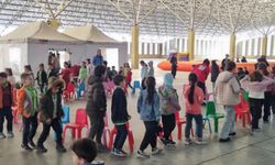 Çocuk Dostu Alan Tırı Eskişehir’de hizmete başladı