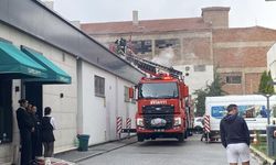 Eskişehir'de yangın paniği: 2 kişi hastaneye kaldırıldı 152 kişi tahliye edildi!