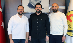 Eskişehirspor Kurnaz'la anlaştı