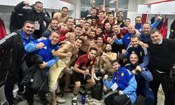 Soyunma odasında sevinç