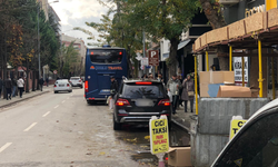 Eskişehir'de hatalı park tur trafiğini aksattı