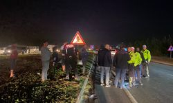 Otomobil iki öğrenciye çarptı: 1 ölü, 1 yaralı