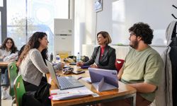 Gençlerle sohbet eden Başkan Ünlüce sınav desteğini açıkladı