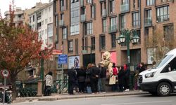 Soğuklarına rağmen Eskişehir'e turist akını sürüyor