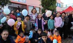 Başkan Ünlüce, Mihalgazi’de çocukların coşkusuna ortak oldu