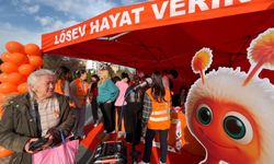 Eskişehir turuncuya büründü: LÖSEV umut oldu