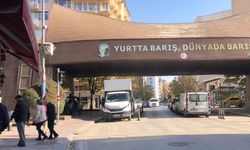 Eskişehir’de “dörtlü” sorunu: Araçlar yol ortasında bırakılıyor, trafik tek şeride düşüyor