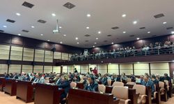 Eskişehir Büyükşehir bütçe görüşmelerinde CHP ve AK Parti arasında atışma