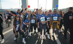 Koşarak iyiliğe ulaştılar: Zorlu Enerji’den ‘robot el’ desteği