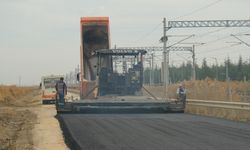 Eskişehir'de çileye dönen o cadde de çalışmalar başladı: Asfaltlar yenileniyor!