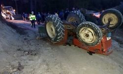 Traktör devrildi: 1 ölü, 1 yaralı