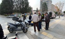 Otomobil ile motosiklet çarpıştı: 1 yaralı