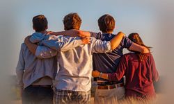 Rüyada eski arkadaşını görmek ne anlama geliyor?