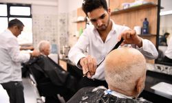 Eskişehir'de Kent Berberi vatandaşlardan yoğun ilgi görüyor