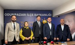 AK Parti Odunpazarı’nda devir teslim töreni!