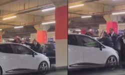 AVM otoparkında iki aile arasında kavga