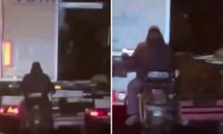 Böyle hırsızlık görülmedi: Seyir halindeki tıra yaklaşıp içindeki koyunları çaldılar