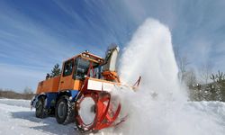 Kar yağışıyla birlikte KGM ekipleri de görev başına geçti