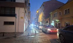 Eskişehir'de ara sokaklarda bile araç kuyruğu