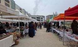 Eskişehir’de Antika Pazarı yoğun ilgi görüyor