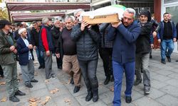 Devlet himayesinde yetişti, son yolculuğuna protokol uğurladı