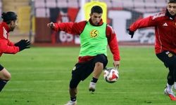 Eskişehirspor, Karşıyaka maçı için hazırlıklarını sürdürüyor