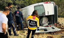 Tarım işçilerini taşıyan minibüs şarampole uçtu: 1 ölü, 3 ağır yaralı