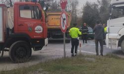 Tır otomobile çarptı; 1 yaralı