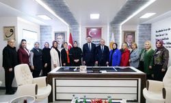 Gençlik ve Spor Bakan Yardımcısı Eminoğlu, AK Parti Eskişehir Teşkilatı ile istişarede bulundu