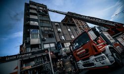 İş hanını alevler sardı: İtfaiye 12 kişiyi kurtardı