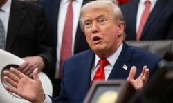 Trump: "(Epstein) Yüzlerce insanla fotoğrafı var, onun hakkında hiçbir şey bilmiyorum"