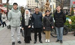 Eskişehir'deki binlerce uluslararası öğrenciye ES-UDER destek eli uzatıyor