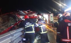 Otomobil bariyerlere çarptı: 1 ölü, 1 yaralı