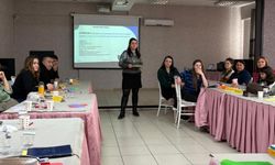 Eskişehir'de "Felsefe ve Düşünce Akademisi" atölyesi gerçekleştirildi